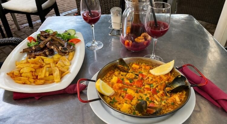 Top 5 chefs de catering para yates y barcos en Tenerife (Puerto Colón y Los Cristianos)